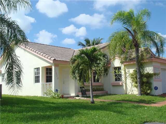 20806 SW 85 CT, Miami, FL 33189
