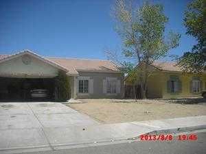 14661 Dana St, Adelanto, CA 92301