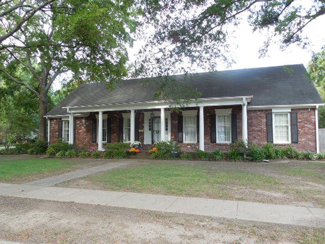 900 CHERRY LANE, West Memphis, AR 72301