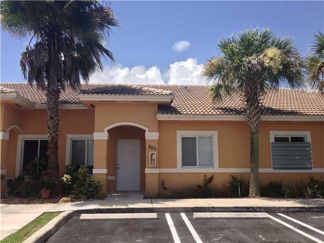 13268 OLD BISCAYNE DR # 205, Homestead, FL 33033
