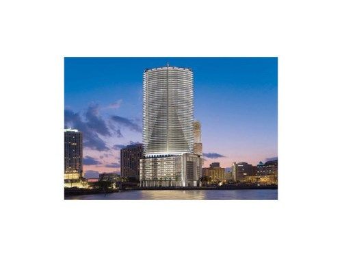 200 BISCAYNE BLVD # 7036, Miami, FL 33131