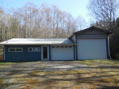 942 Valerie Drive, Camano Island, WA 98282