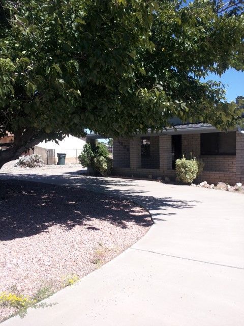 4880 Scotty Dr, Kingman, AZ 86409