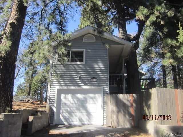 22738 Valley View Dr, Crestline, CA 92325