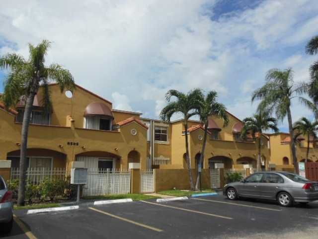 8360 NW 8 ST # 11-2, Miami, FL 33126