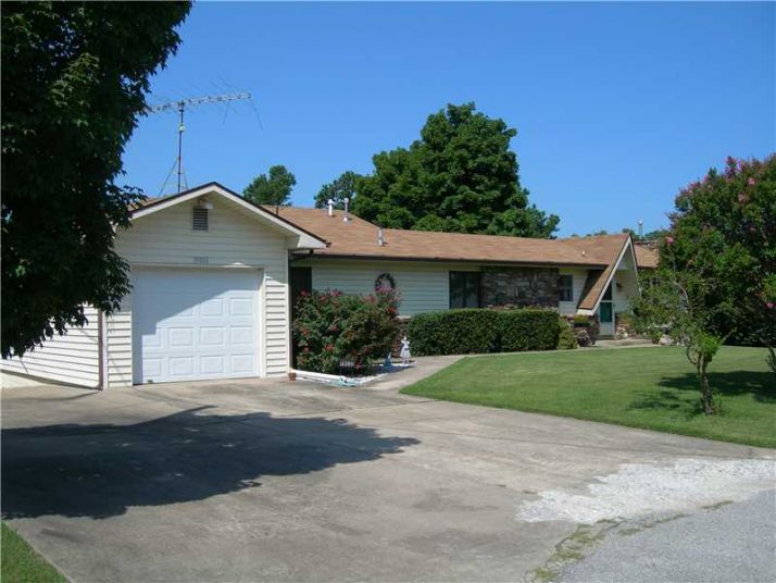 19033 COPPERMINE RD, Rogers, AR 72756