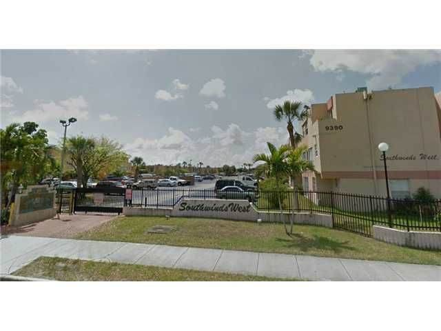9380 FLAGLER ST # 221A, Miami, FL 33174
