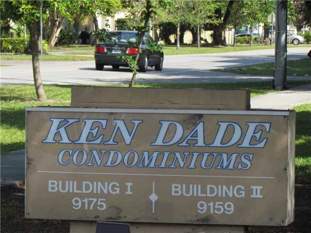 9175 SW 77 AV # 105, Miami, FL 33156