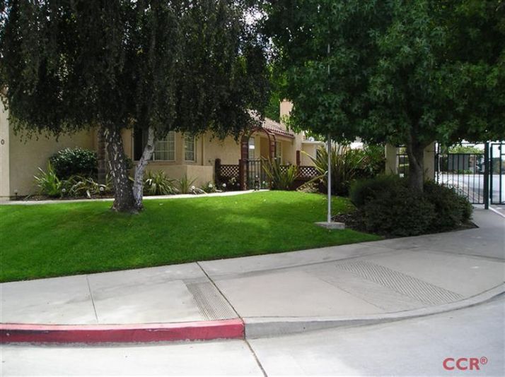 530 Hawthorn, Santa Maria, CA 93458