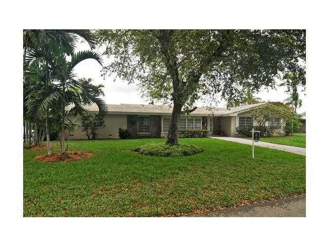 7281 SW 110 TE, Miami, FL 33156