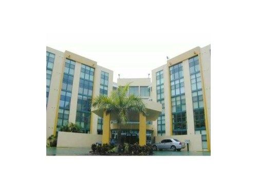 11800 SW 18 ST # 417-4, Miami, FL 33175