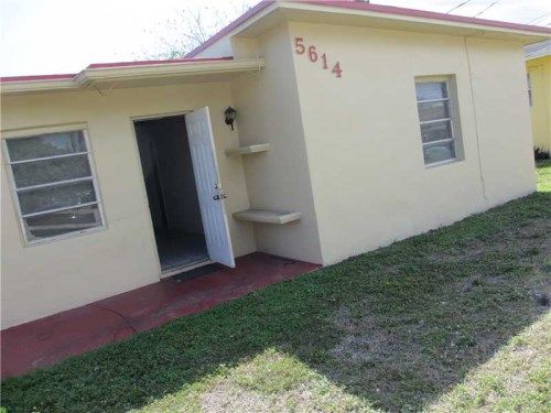 5614 TAYLOR ST, Hollywood, FL 33021