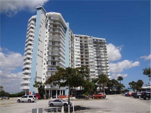 1301 NE MIAMI GARDENS DR # 1404W, Miami, FL 33179