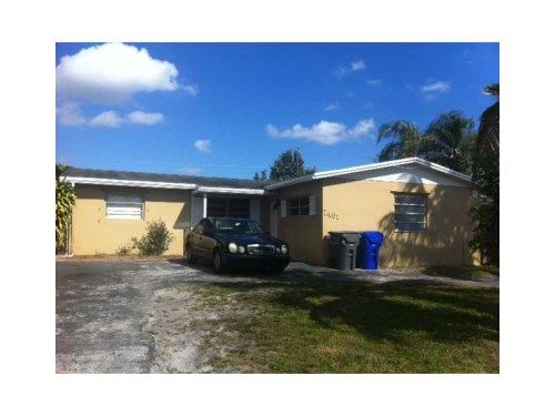 7461 SHERIDAN ST, Hollywood, FL 33024
