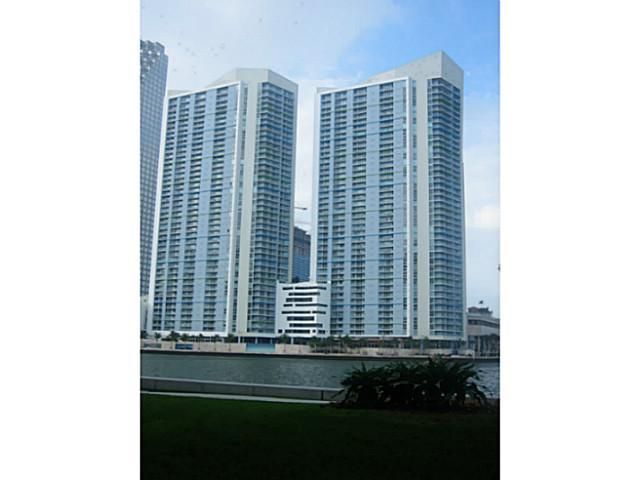 335 S BISCAYNE BL # 3901, Miami, FL 33131