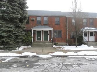 34 Mencel Cir #197, Bridgeport, CT 06610
