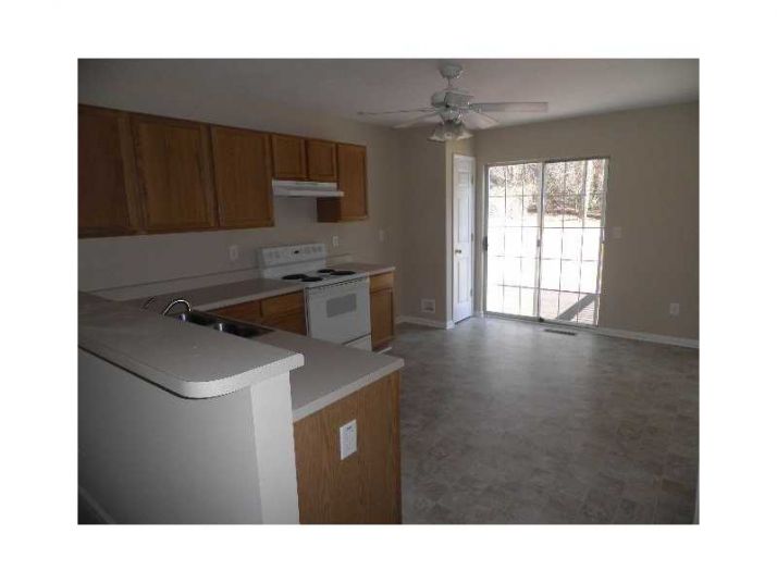 9275 Horseshoe Bend, Gainesville, GA 30506