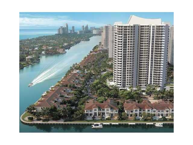 21200 POINT PL # 1105, Miami, FL 33180