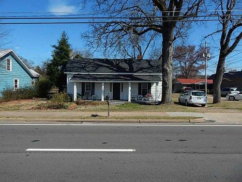 654 S Broad Street, Commerce, GA 30529