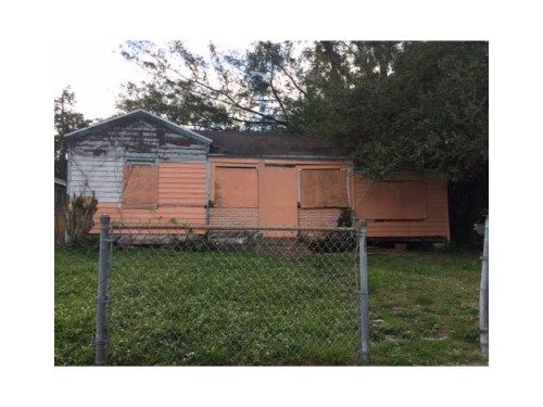 836 NW 63 ST, Miami, FL 33150