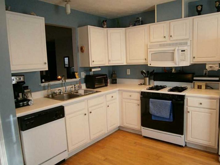 2522 Feathertree Lane, Lawrenceville, GA 30044