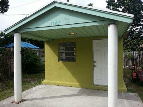 1745 NW 112 TE, Miami, FL 33167