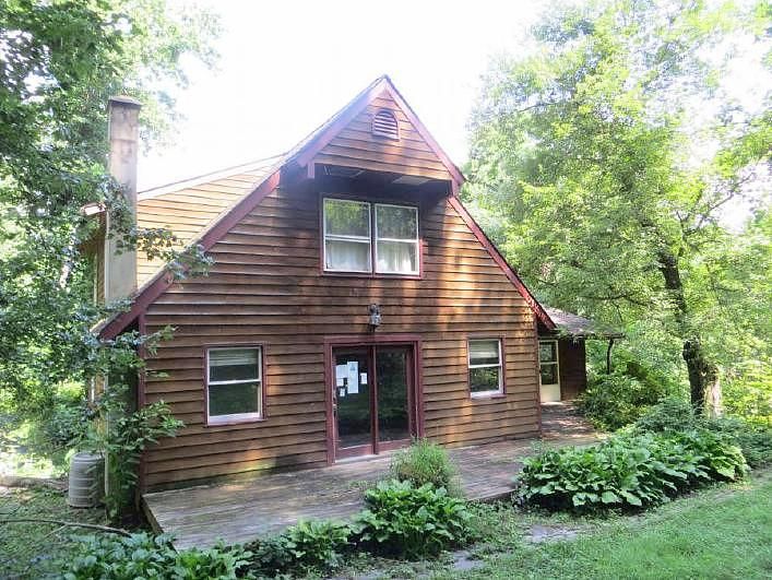 Bulltown Rd, Elverson, PA 19520