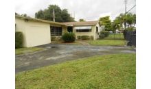 16500 NE 7 AV Miami, FL 33162