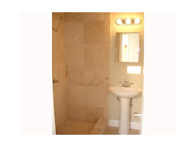 225 NW 144 ST, Miami, FL 33168