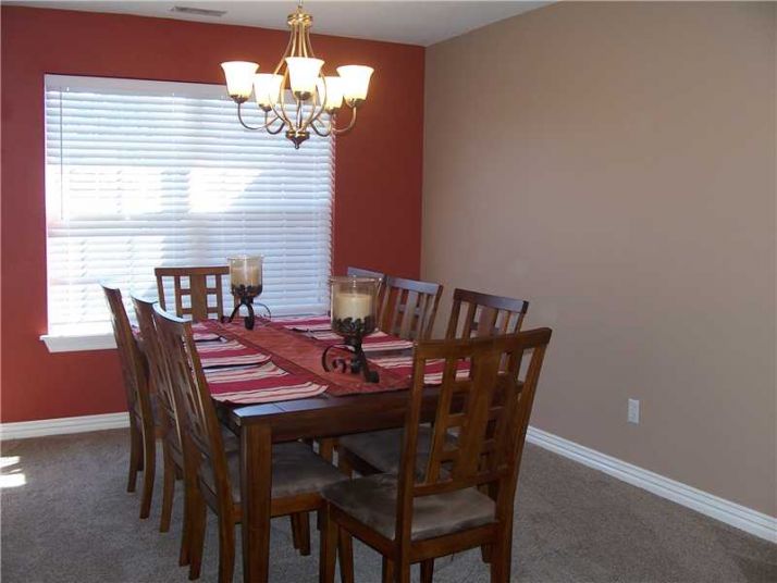 1917 Fescue Ct S, Centerton, AR 72719