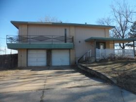 2100 Nichols Drive, Choctaw, OK 73020