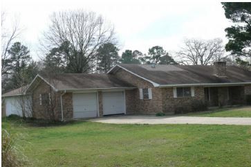 103 Hemlock St, San Augustine, TX 75972