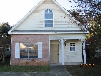 1111 Sweetbriar St, Cantonment, FL 32533
