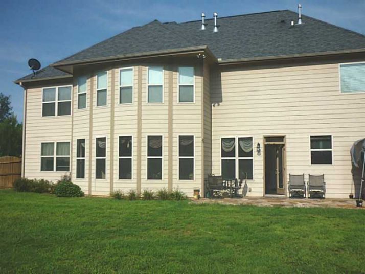 1393 Chloe Drive, Lawrenceville, GA 30043