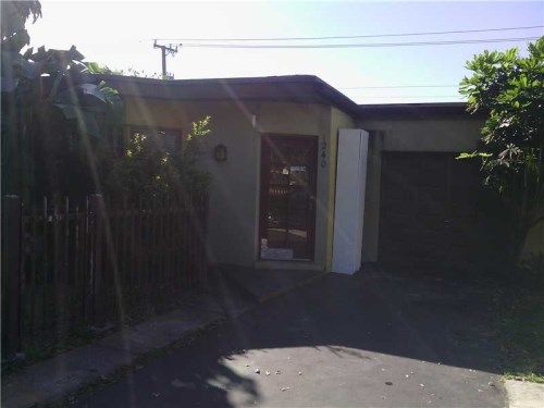 1240 NE 205 TE, Miami, FL 33179