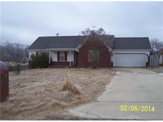 134 Cherokee Hills Ln, Atoka, TN 38004