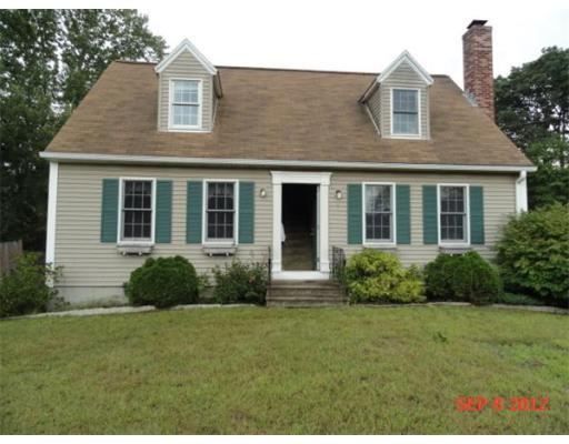 44 Meadow Rd, Spencer, MA 01562