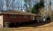 216 Mathews Circle Se Marietta, GA 30067