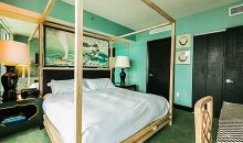 485 BRICKELL AV # 3909 Miami, FL 33131