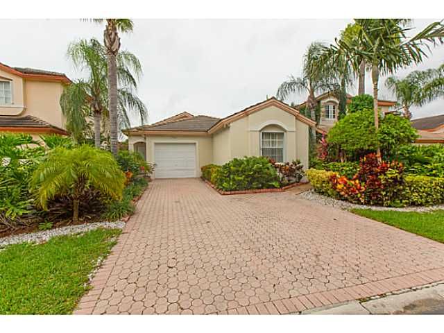 9866 NW 29 ST, Miami, FL 33172