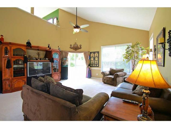 650 Britons Ct, Oviedo, FL 32765