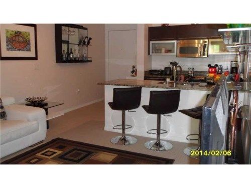 951 BRICKELL AV # 3301, Miami, FL 33131