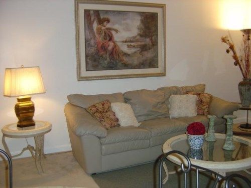 9805 NW 52 ST # 205, Miami, FL 33178