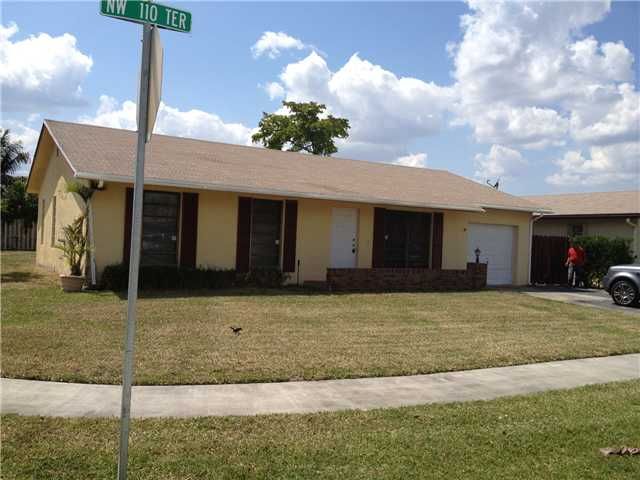 2319 NW 110TH TE, Fort Lauderdale, FL 33322