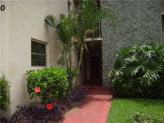 2420 SW 81ST AV # 102, Fort Lauderdale, FL 33324