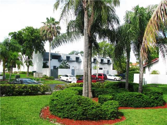 20756 SW 84 AV # 20756, Miami, FL 33189