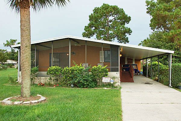 425 LaFayette CT, Oviedo, FL 32765