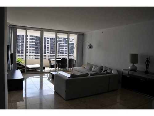 848 BRICKELL KEY DR # 1105, Miami, FL 33131