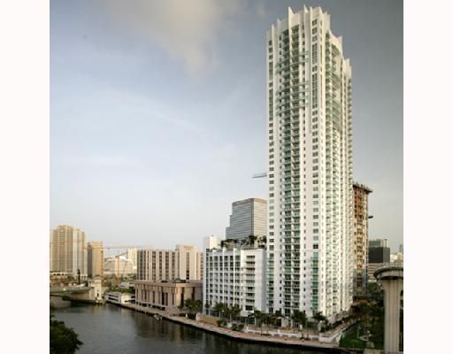 31 SE 5 ST # 802, Miami, FL 33131