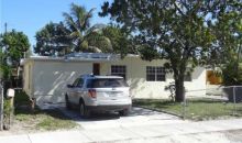 621 NW 109 ST Miami, FL 33168